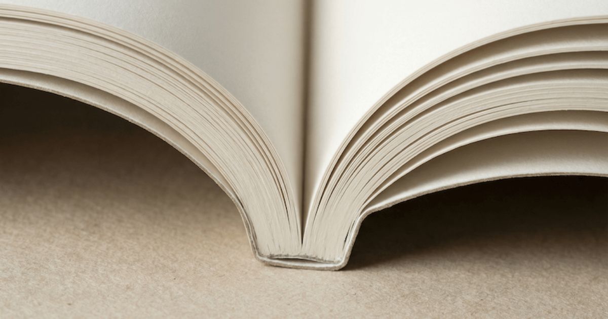 Libro de tapa blanda